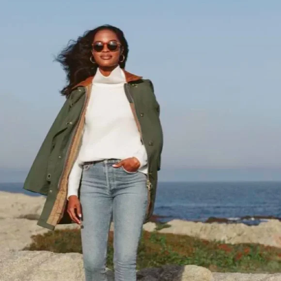 Off White Park Slope
DUDLEY STEPHENS - Picture 2 of 11